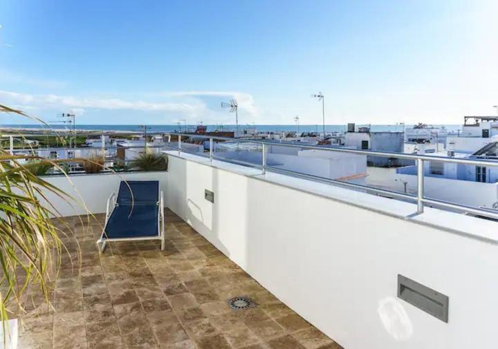 Apartamento Con Terraza Vistas Al Mar. Коніль-де-ла-Фронтера Екстер'єр фото